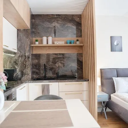Designer - Breakfast - Free Parking * Μπάνσκο